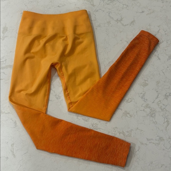 Alphalete Amplify Ombre Seamless Leggings Here Comes The Sun Small - Picture 12 of 13